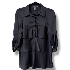 Apostrophe women’s size large missed black tiered top roll tab sleeves dressy